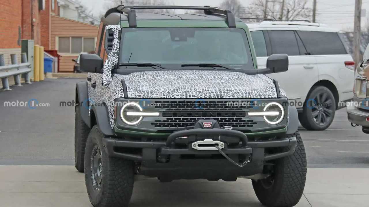 Spy shots from the Ford Bronco Everglades Leave Little to The Imagination