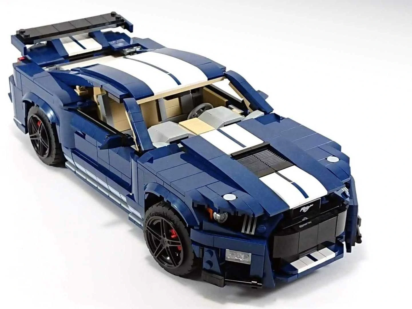 Lego Fan Creates an Awesome 2020 Shelby GT500