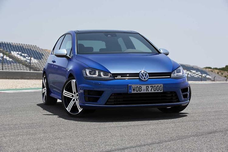 VW Golf R Uncovered Before Frankfurt Debut