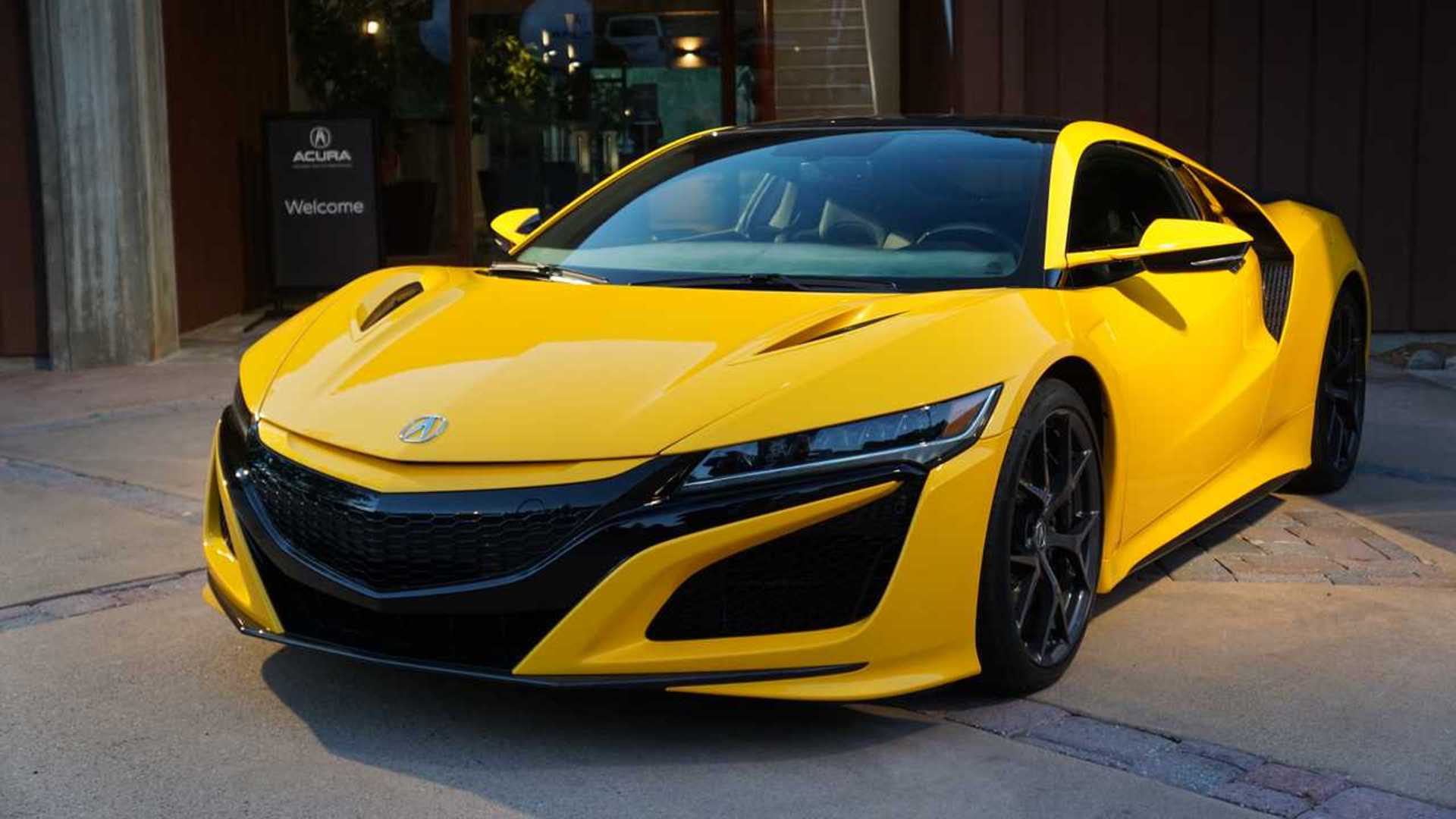 Acura Type S Concept, NSX Indy Yellow Pearl Dazzle at Pebble Beach