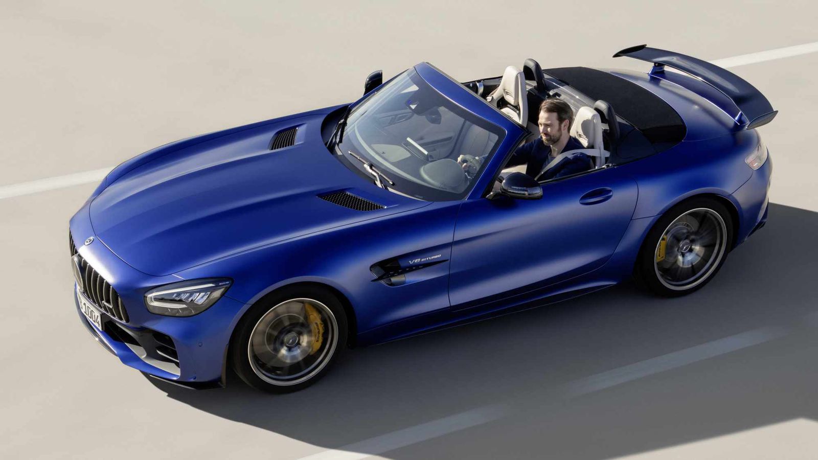 Mercedes-AMG GT Roadster Drops Its Top in Geneva