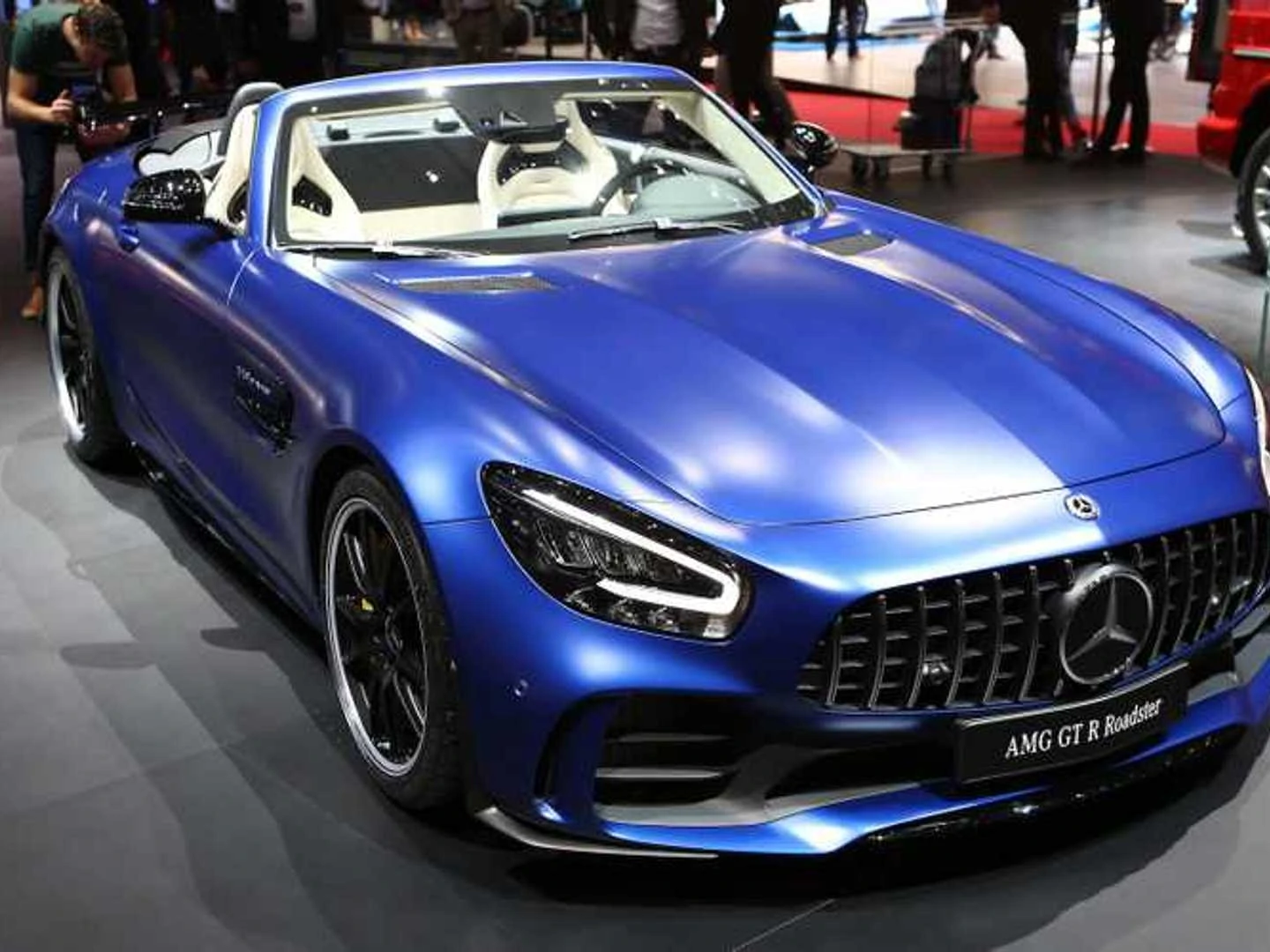 Mercedes-AMG GT Roadster Drops Its Top in Geneva