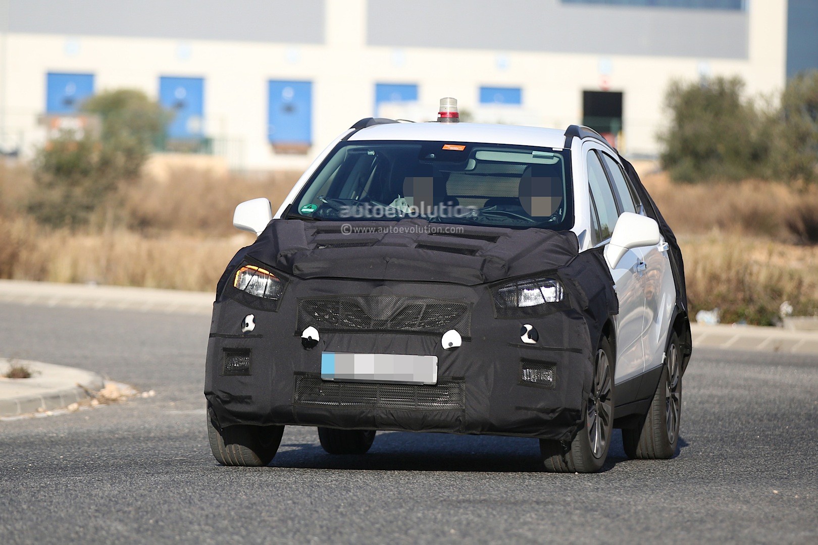 Opel Mokka facelift seen for the first time