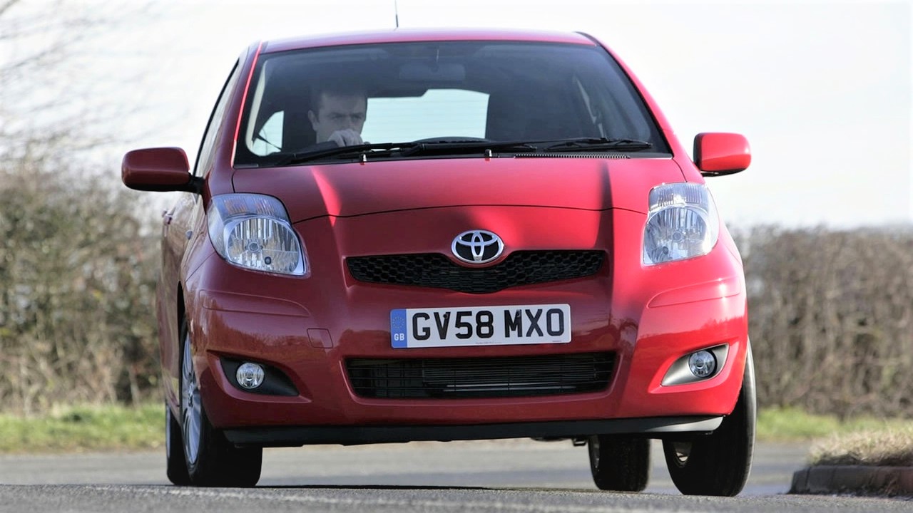 2009 Toyota Yaris Gets a New 1.33-litre Dual-VVT-i Engine with Stop/Start Technology