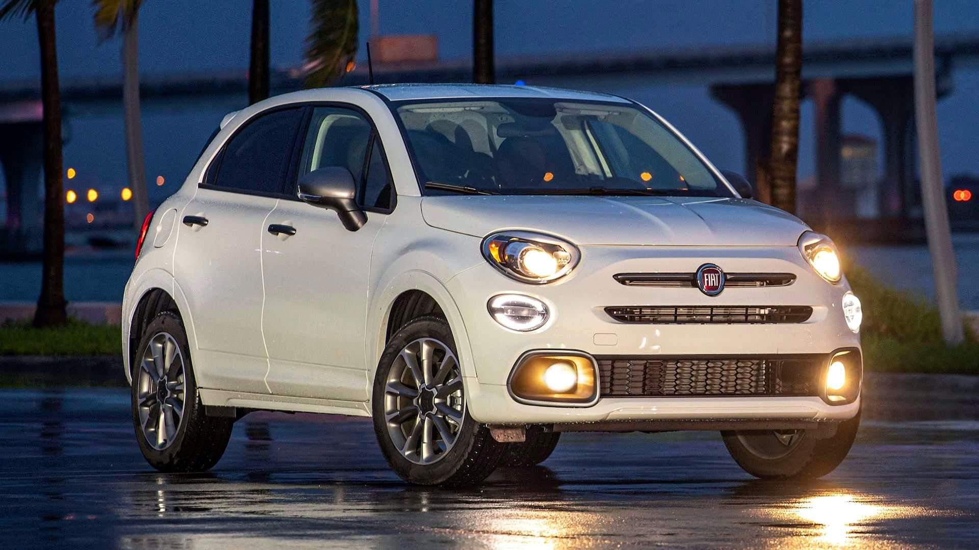 2022 Fiat 500X Continues to Live in the USA and Gets a Soft Top Version