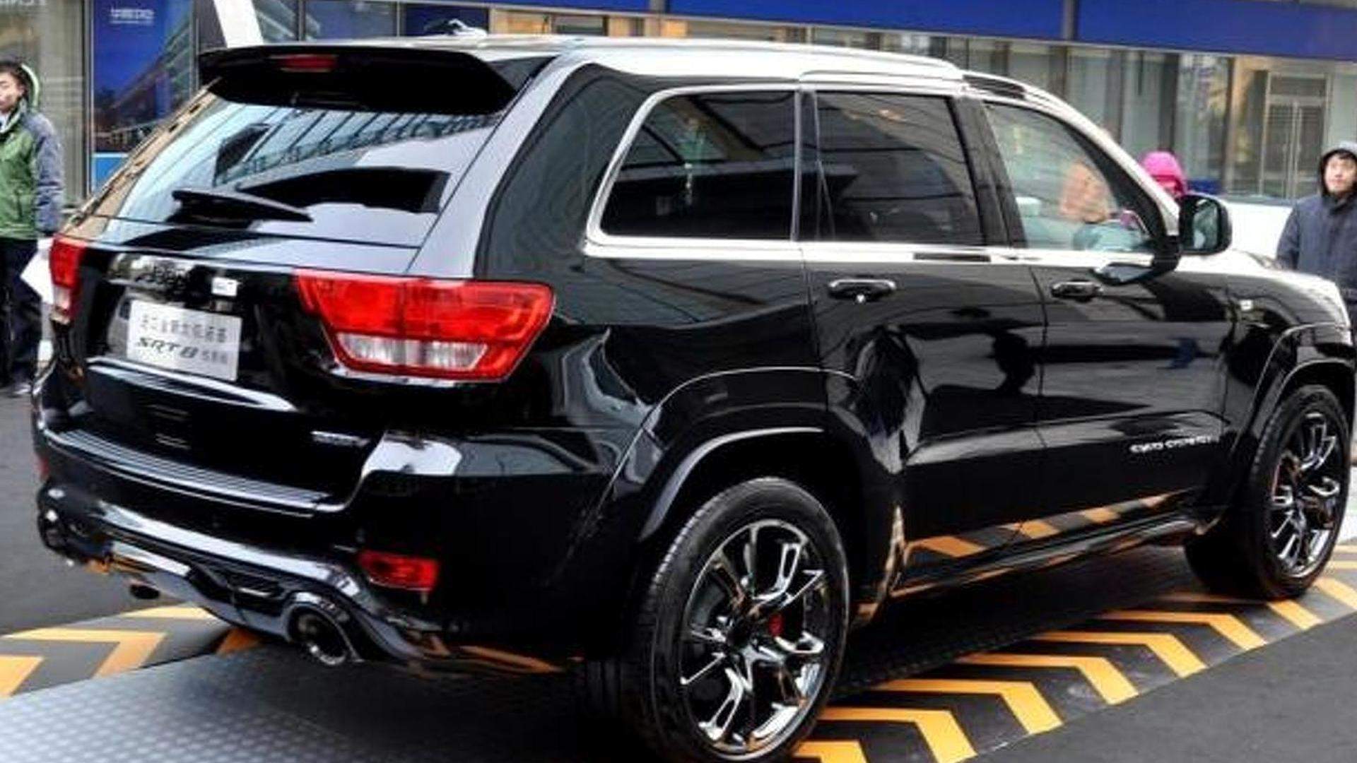 China's Jeep Grand Cherokee SRT8 Hyun Black Edition is now available