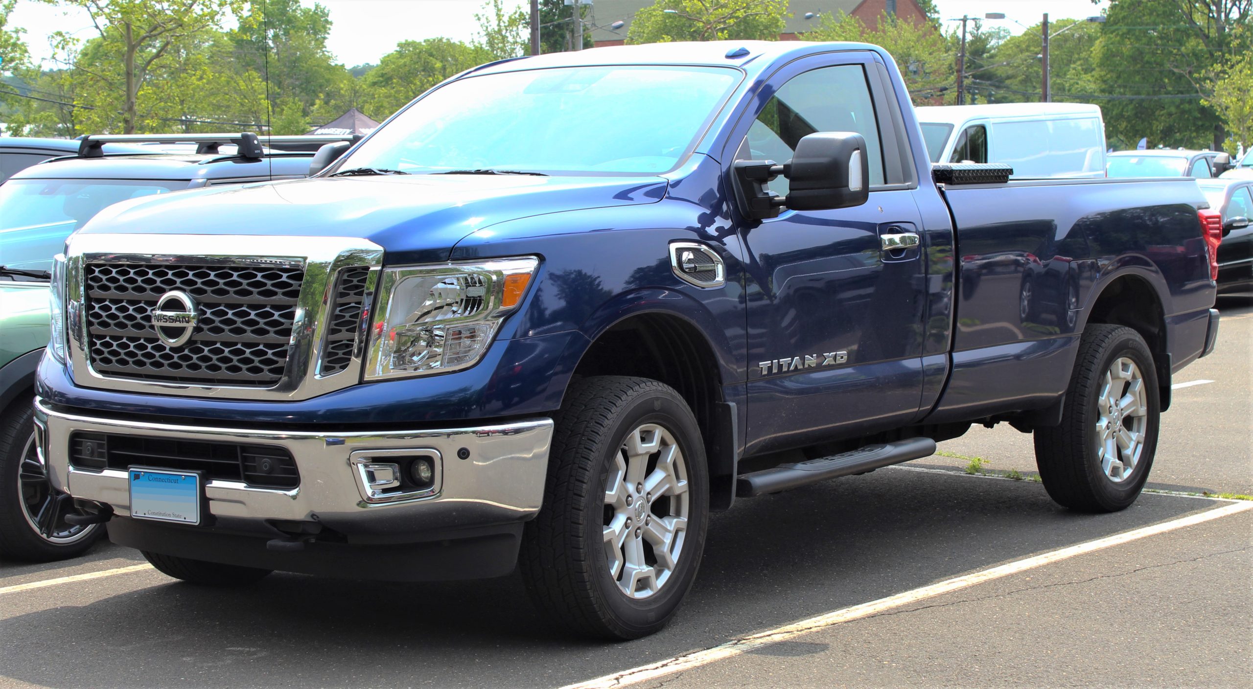 Facelift on Nissan Titan First Time, Disguised as an F-150