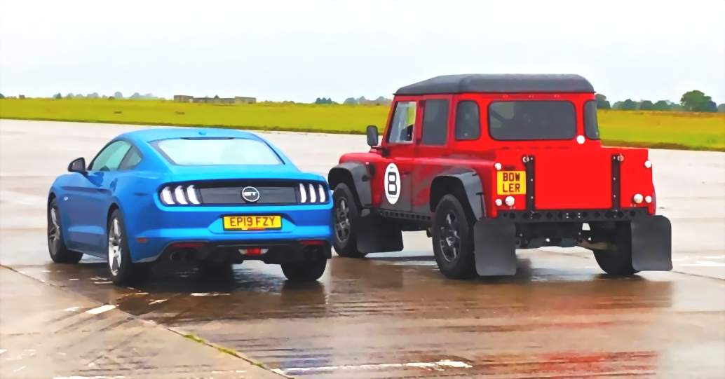 Ford Mustang Drag Races Bowler Bulldog In 5.0-liter V8 Fight