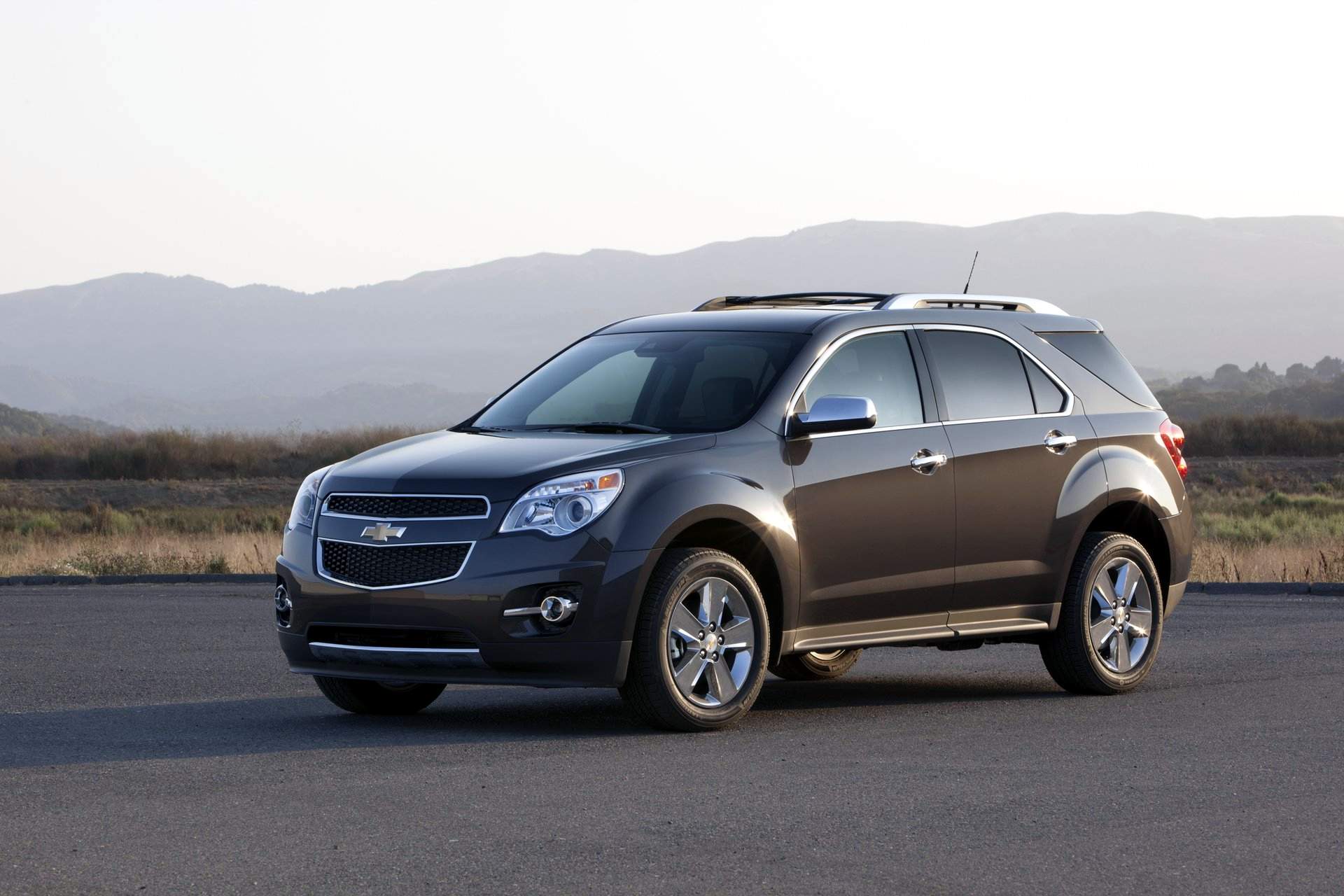 GMC Terrain and Chevy Equinox are being recalled due to wiper failure