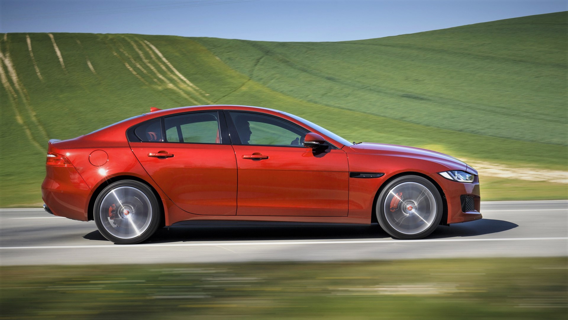 Jaguar could build a 500-hp XE SVR