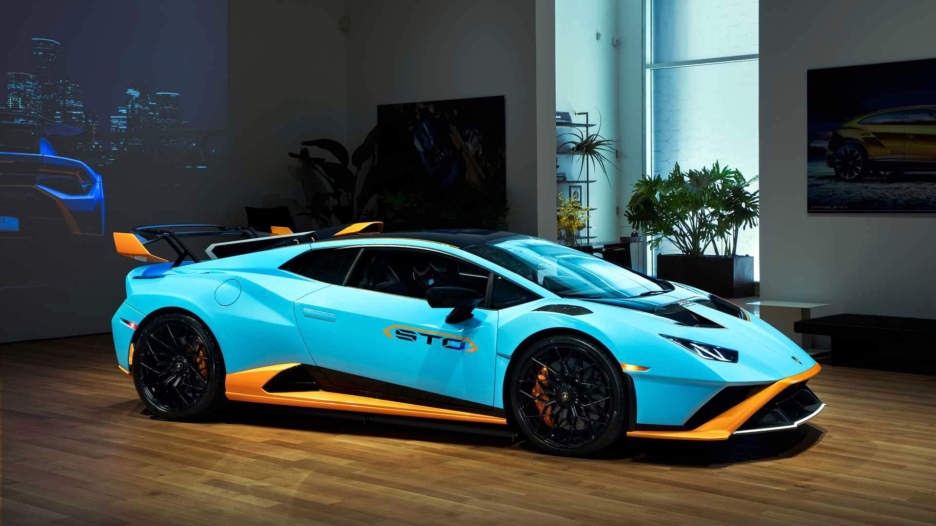 Lamborghini Built a VIP Club House in NYC, And We Want To Play