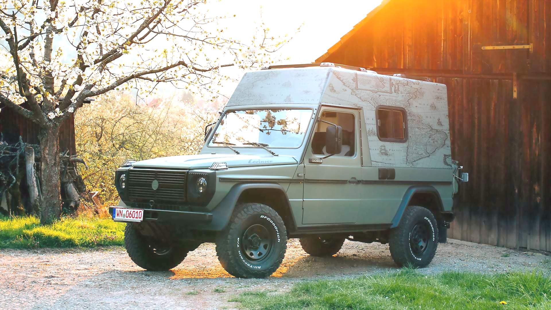 Lorinser converts a Puch G into a Restomod Expedition Vehicle