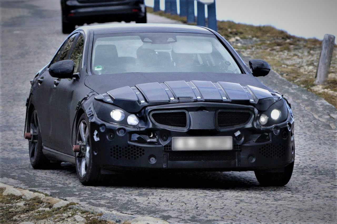 Mercedes-Benz C63AMG due late 2014 with V8 4.0-liter twin-turbo hybrid, - Report