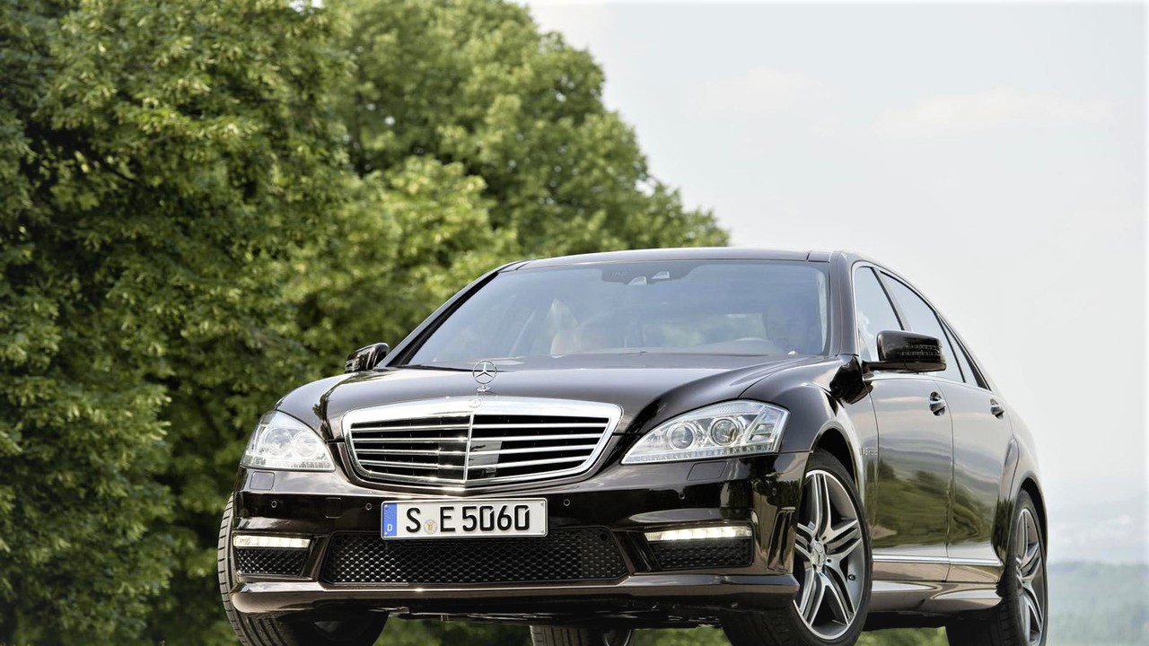 Mercedes S63 AMG 2011 Mercedes S63 AMG receives a new 5.5 Liter V8 biturbo motor - in detail