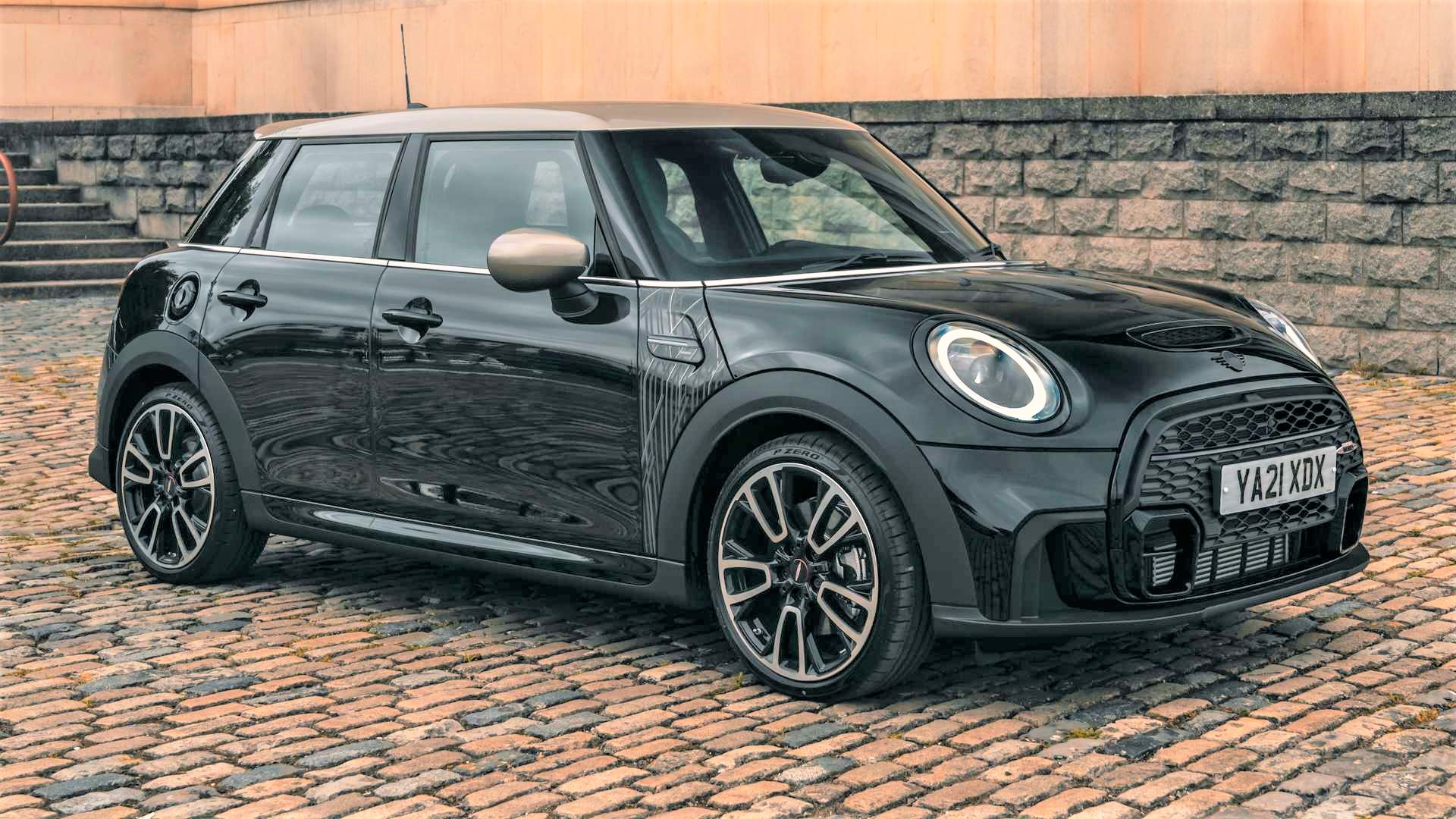 Mini Shadow Edition Models Available To Make A Stealthy, Small Car