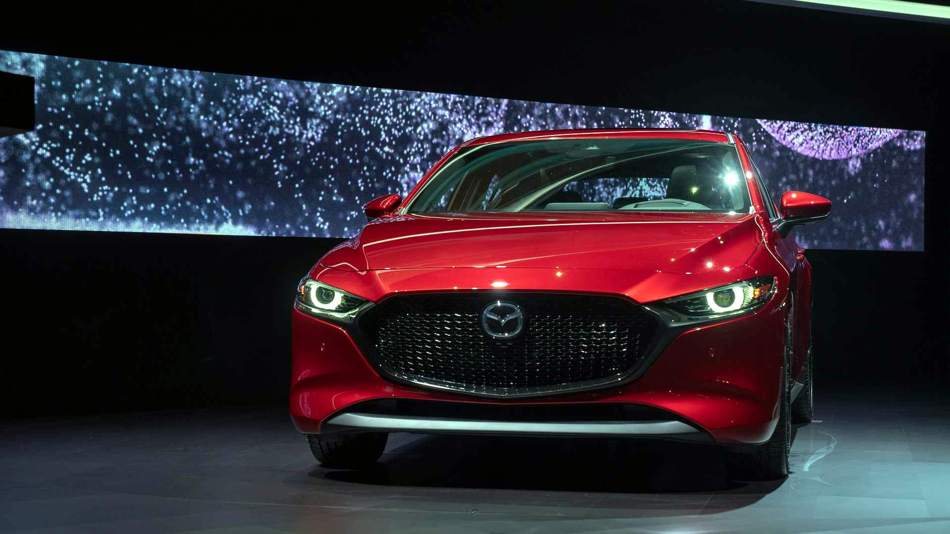 Most Expensive 2019 Mazda3 Sedan Costs $30,940