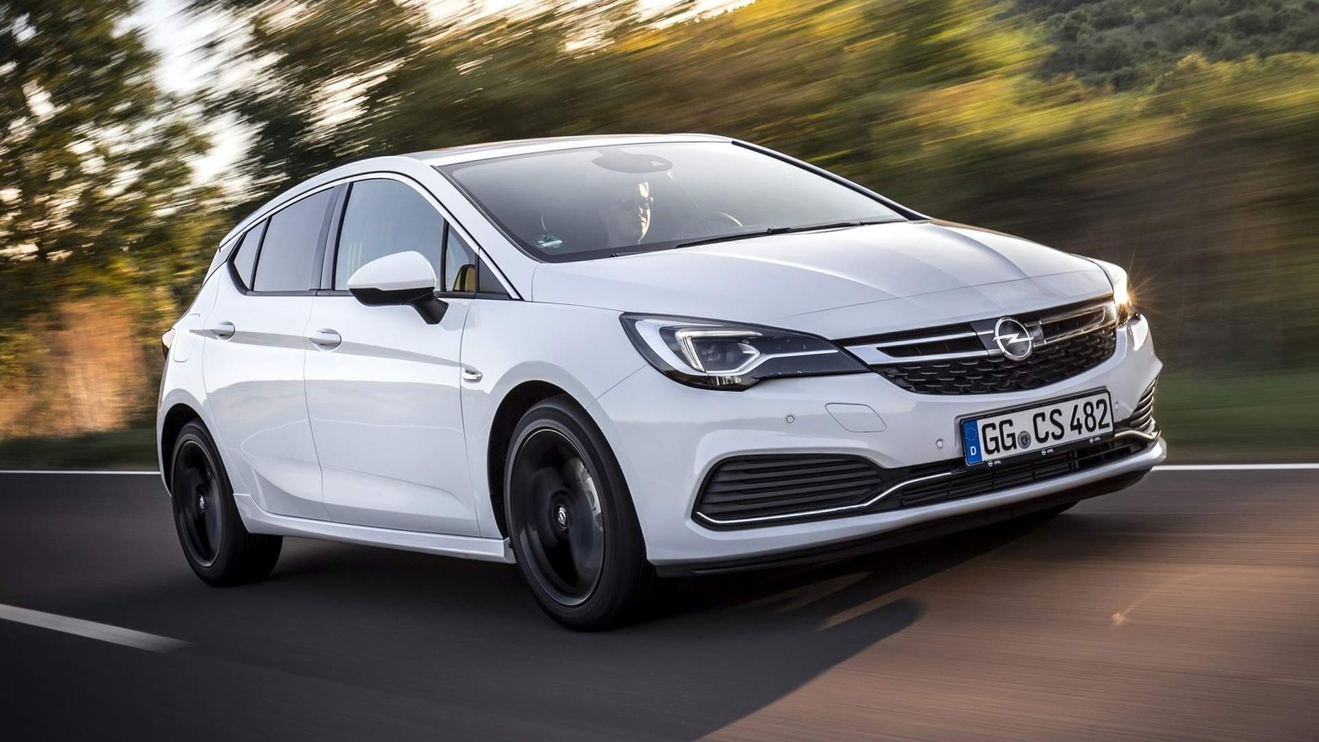 Opel Astra OPC line Sport Pack isn't so sporty