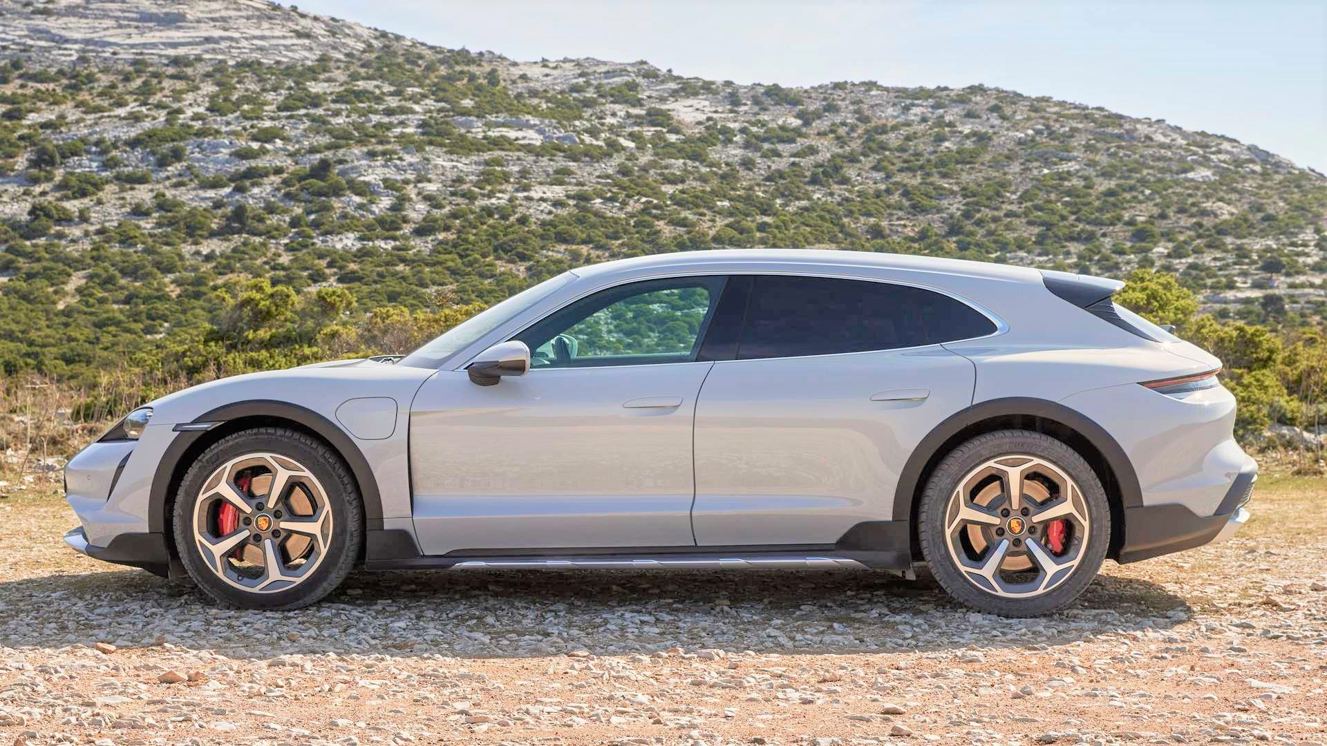 Porsche Taycan Cross Turismo Spied Camo Free With A Smooth Roof