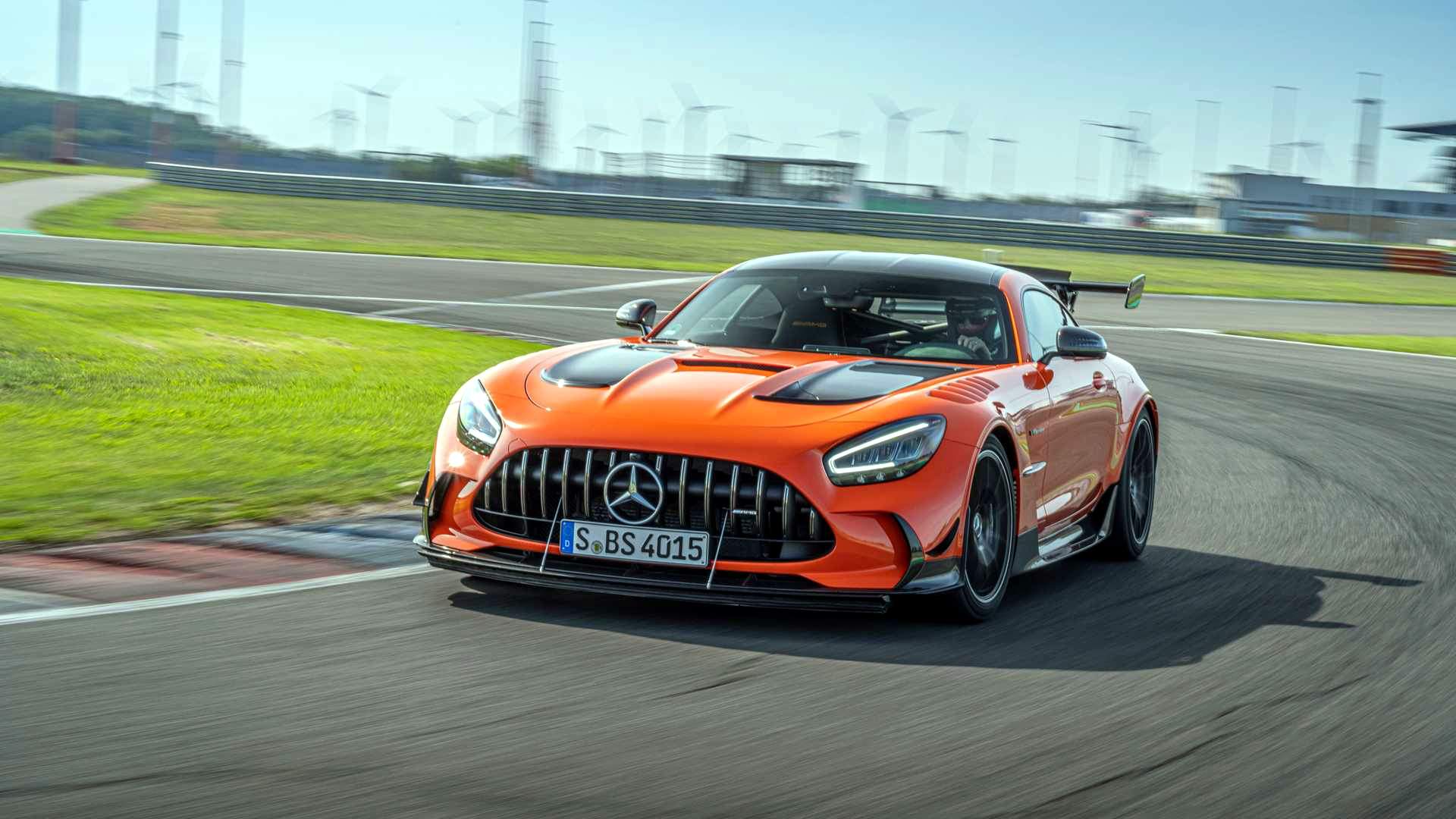 See Stig Devour Mercedes-AMG GT Black Series Tires At Top Gear Track