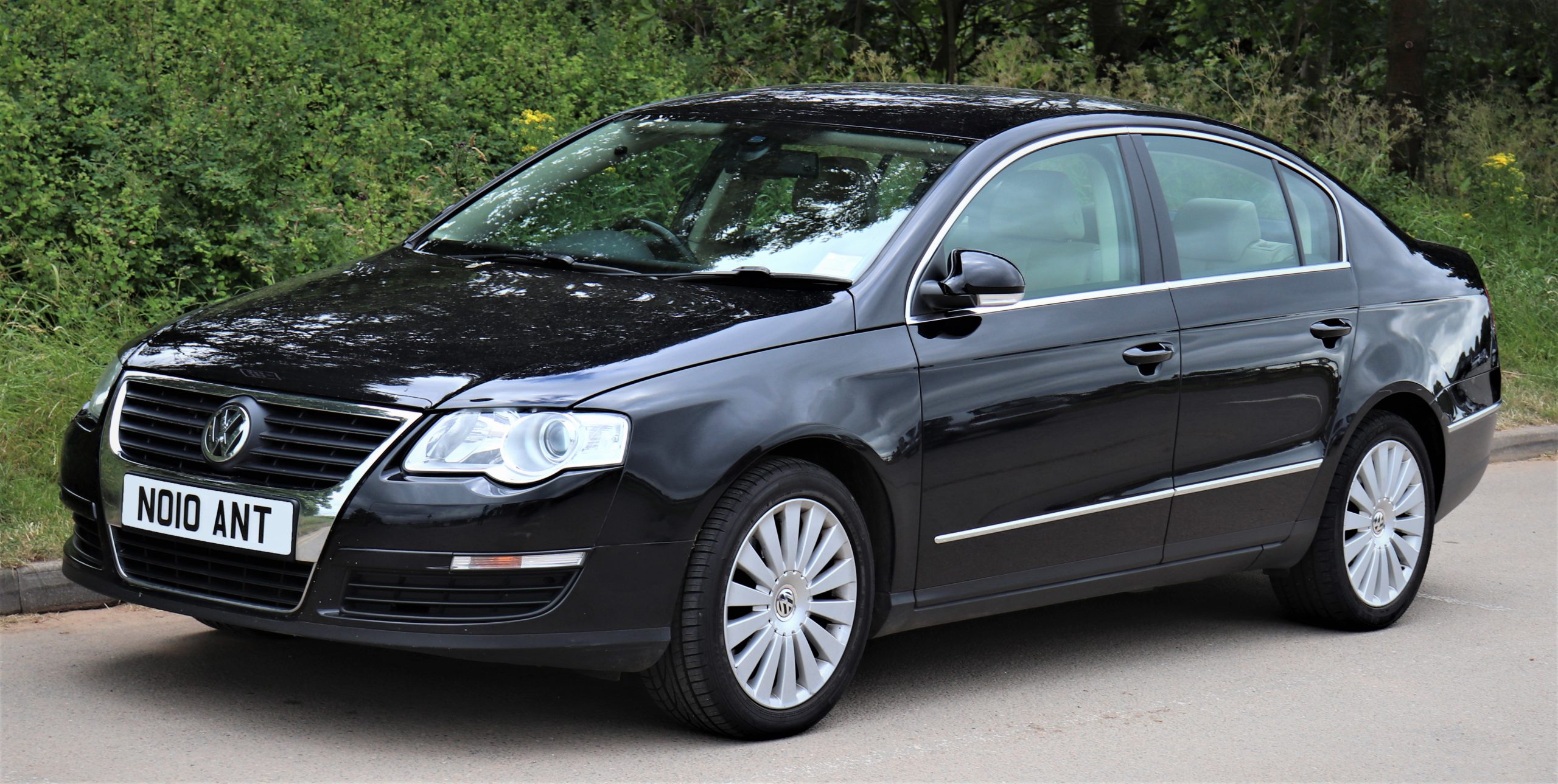 VW Passat BlueMotion sets a world record for single-tank range