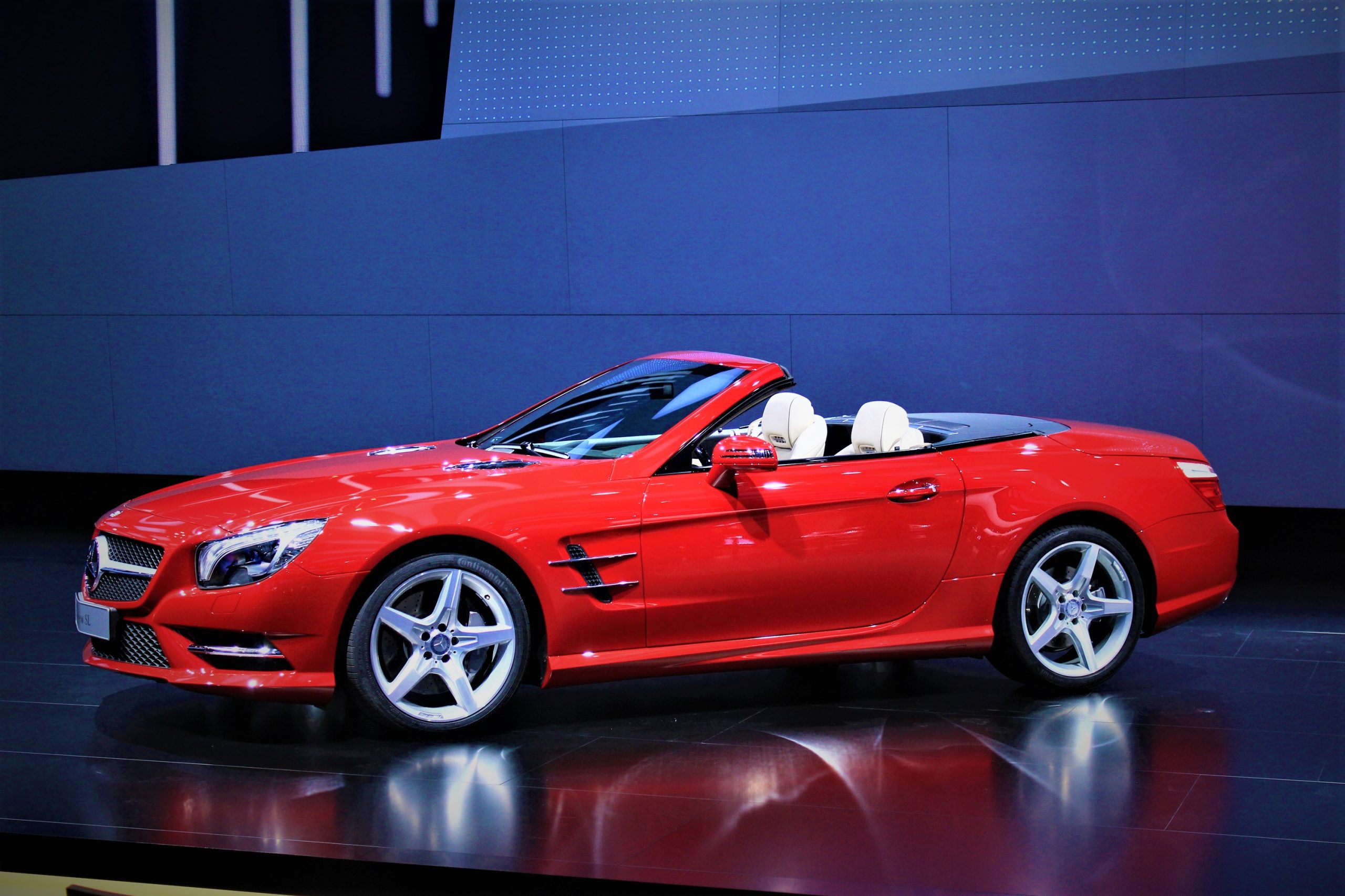 2013 Mercedes-Benz SL-Class Video Series