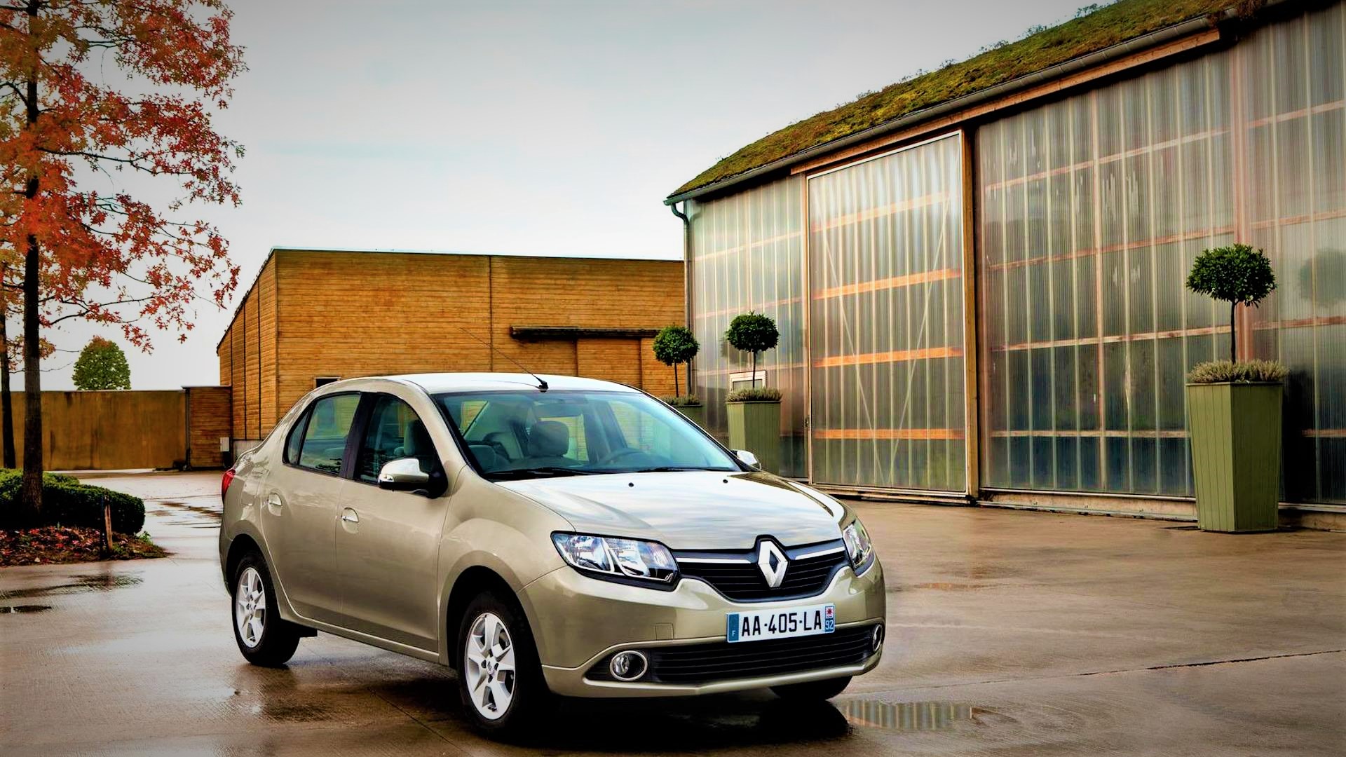 2013 Renault Symbol Revealed - Rebadged Dacia Logan For Turkey