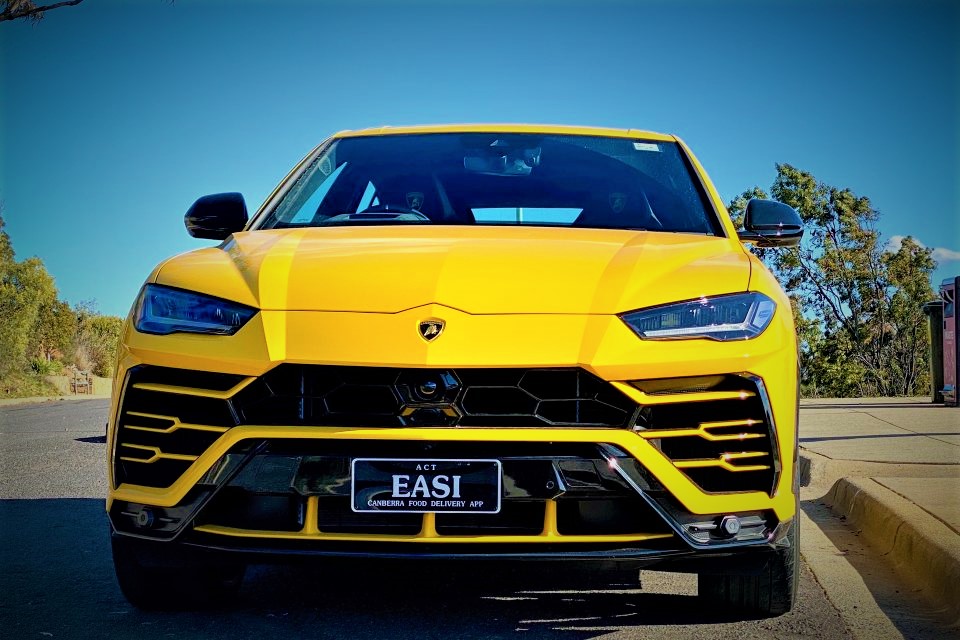 2019 Lamborghini Urus Is A 650-HP Supercar Disguised As An SUV