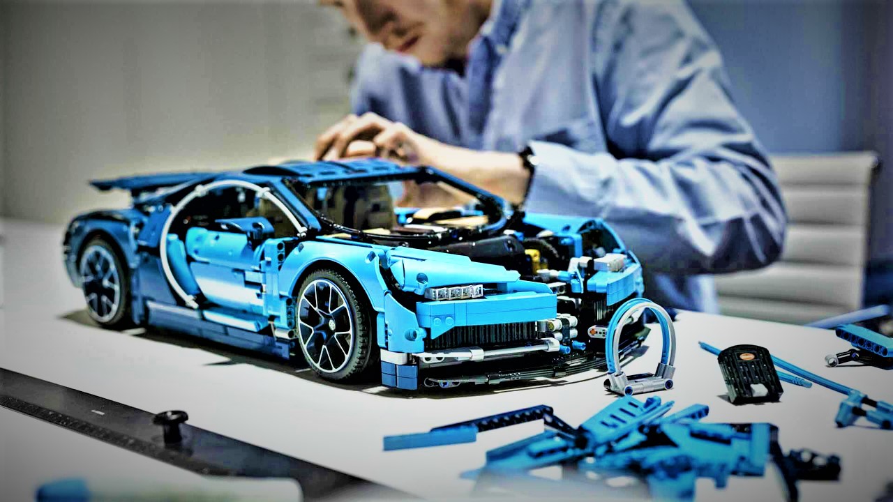 Bugatti Chiron gets a Lego Makeover with Amazing 3,599-Piece Set