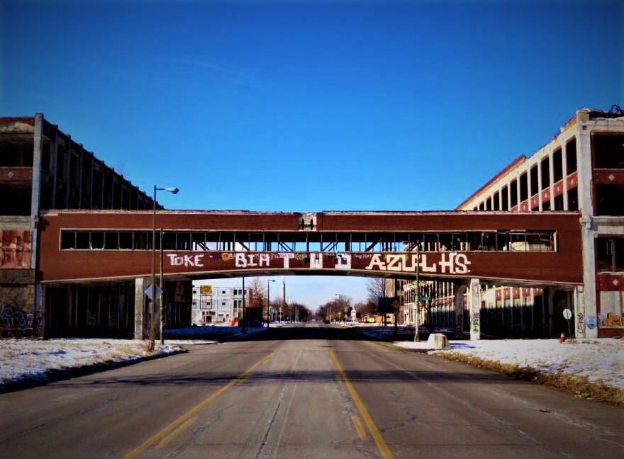 Detroit Collapses: The Iconic Packard Plant Bridge