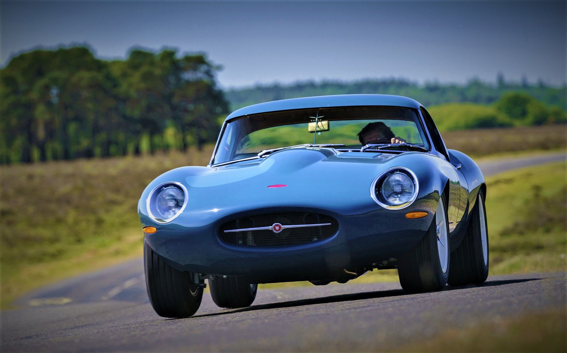 Eagle E-Type Lightweight Speedster Announced