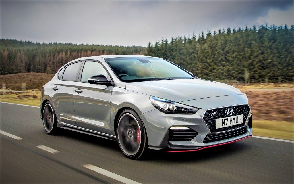 Hyundai i30 Fastback N combines style and performance in Paris