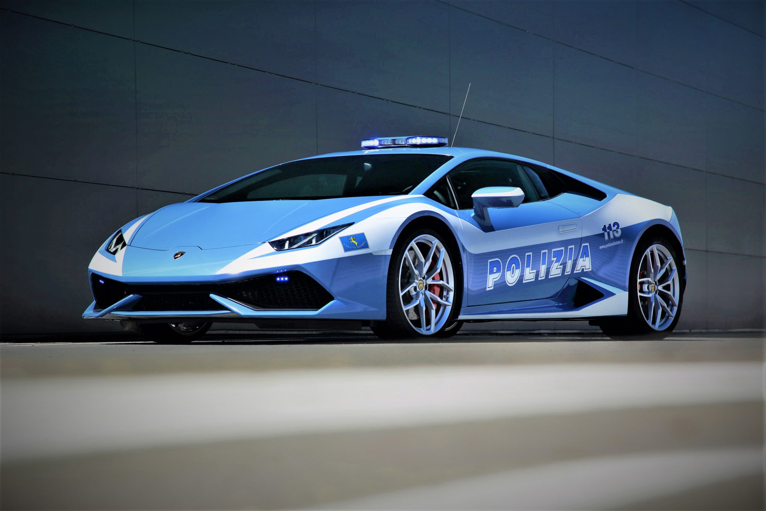 Italian Police gift Lamborghini second supercar