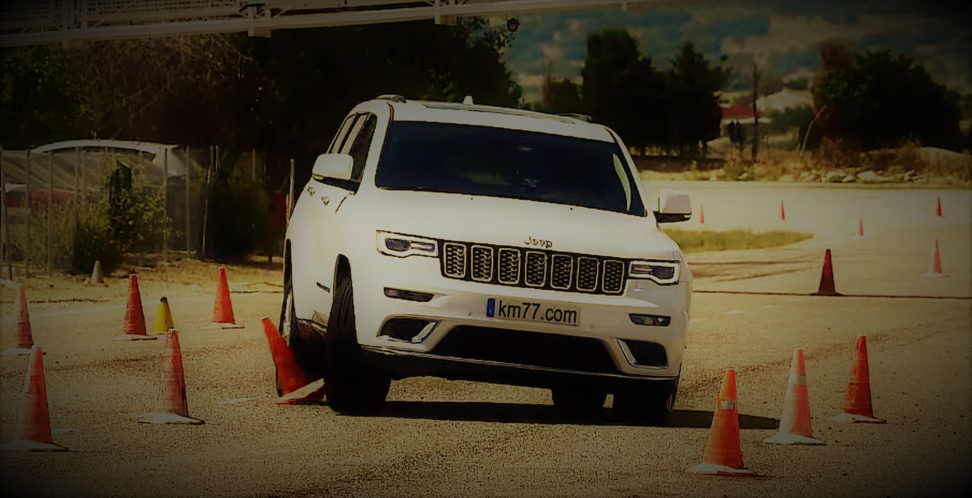 Jeep Compass and Grand Cherokee Undergo Dreaded Moose Testing