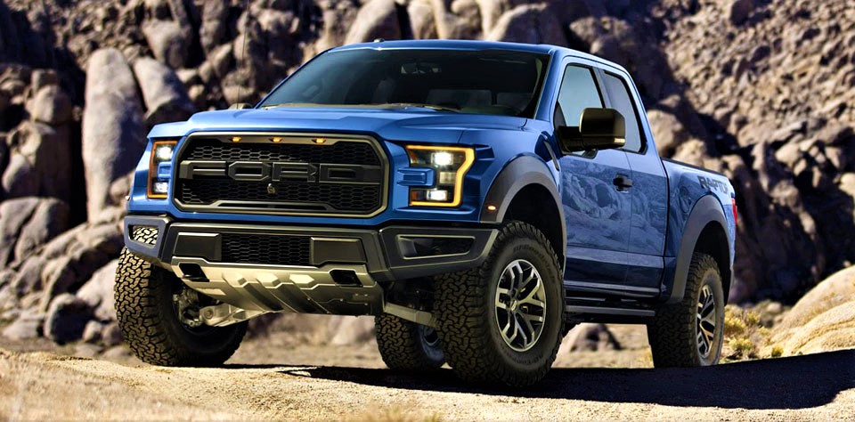 Officially rated 2017 Ford F-150 Raptor at 450 HP, 510 lb-ft