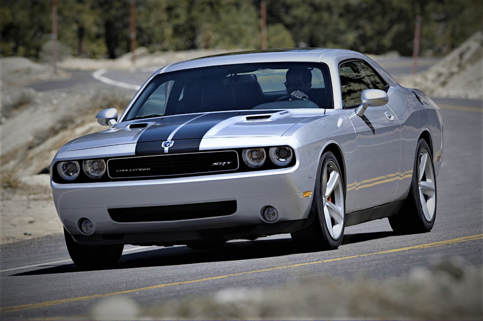 Released specs for the Dodge Challenger V6 in 2011