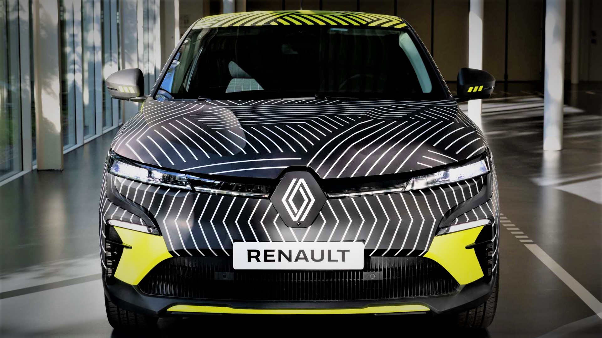 Renault Megane Electric to Make Its September Debut in Munich