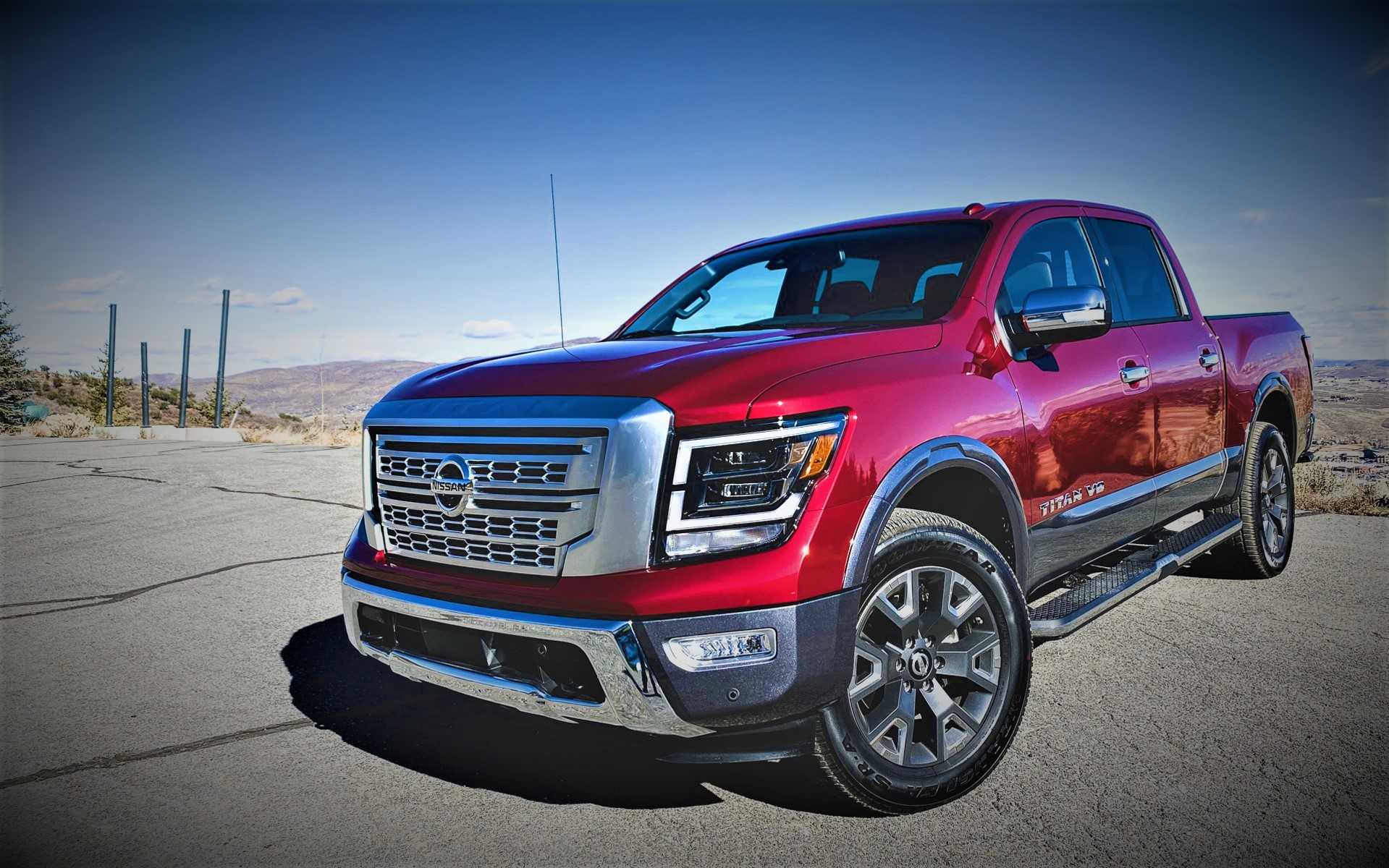 Report: Nissan Titan Could Have Raptor Fighting Model on The Way