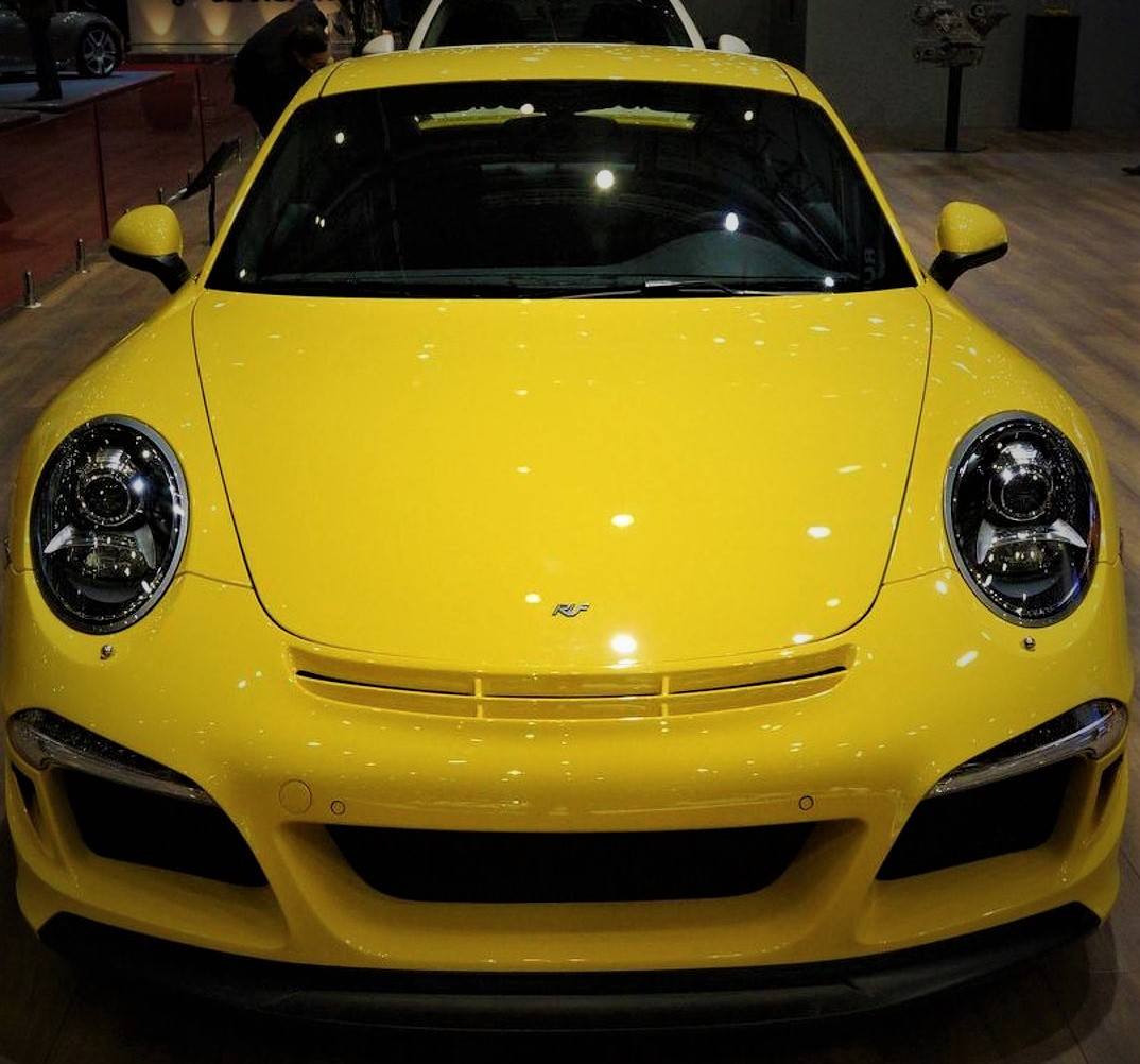 Ruf RGT-8 Prototyp and CTR Yellowbird take a spin