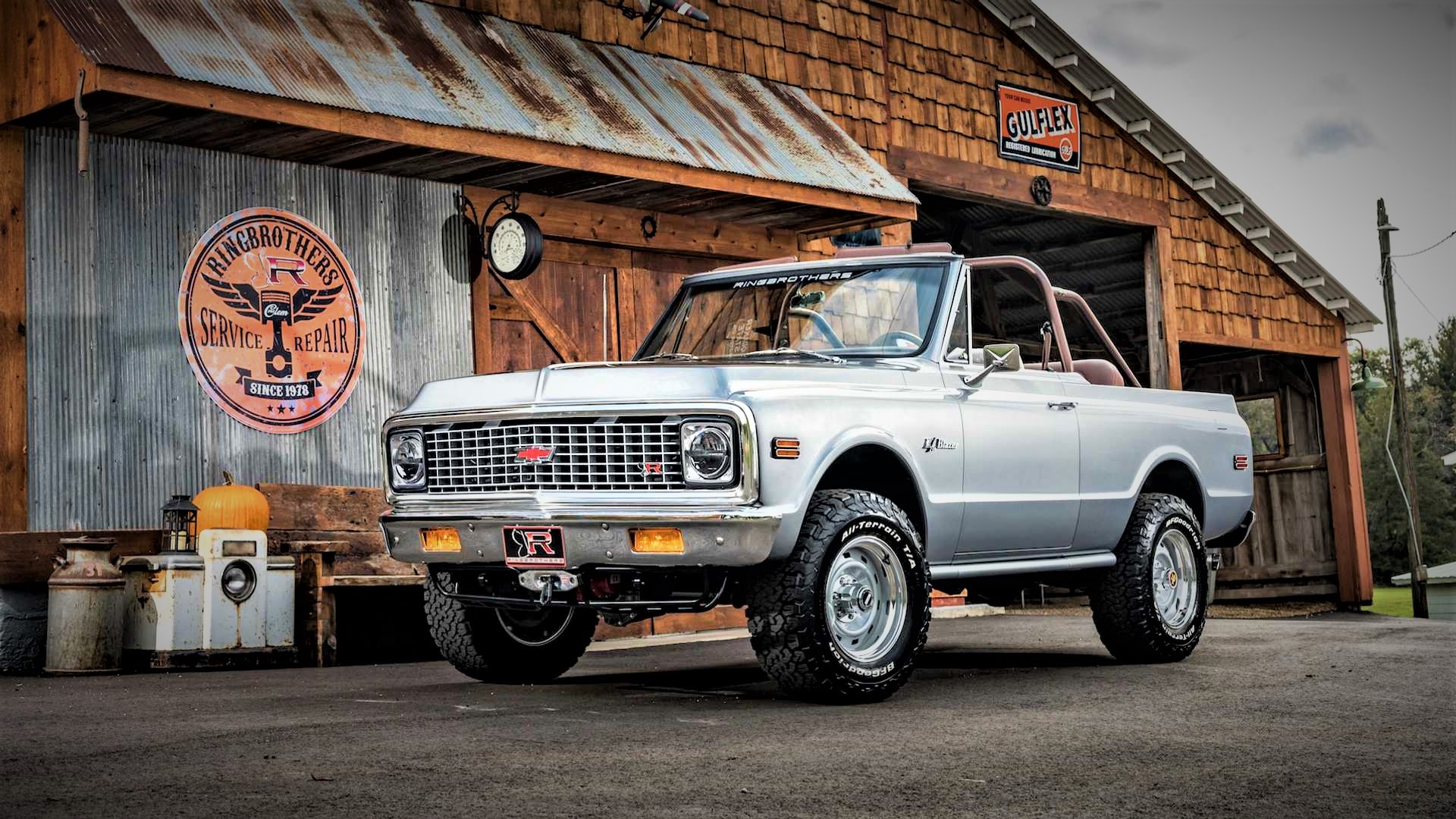 Seak and Destroy: Ringbrothers Unveils Restomod K5 Blazer at SEMA