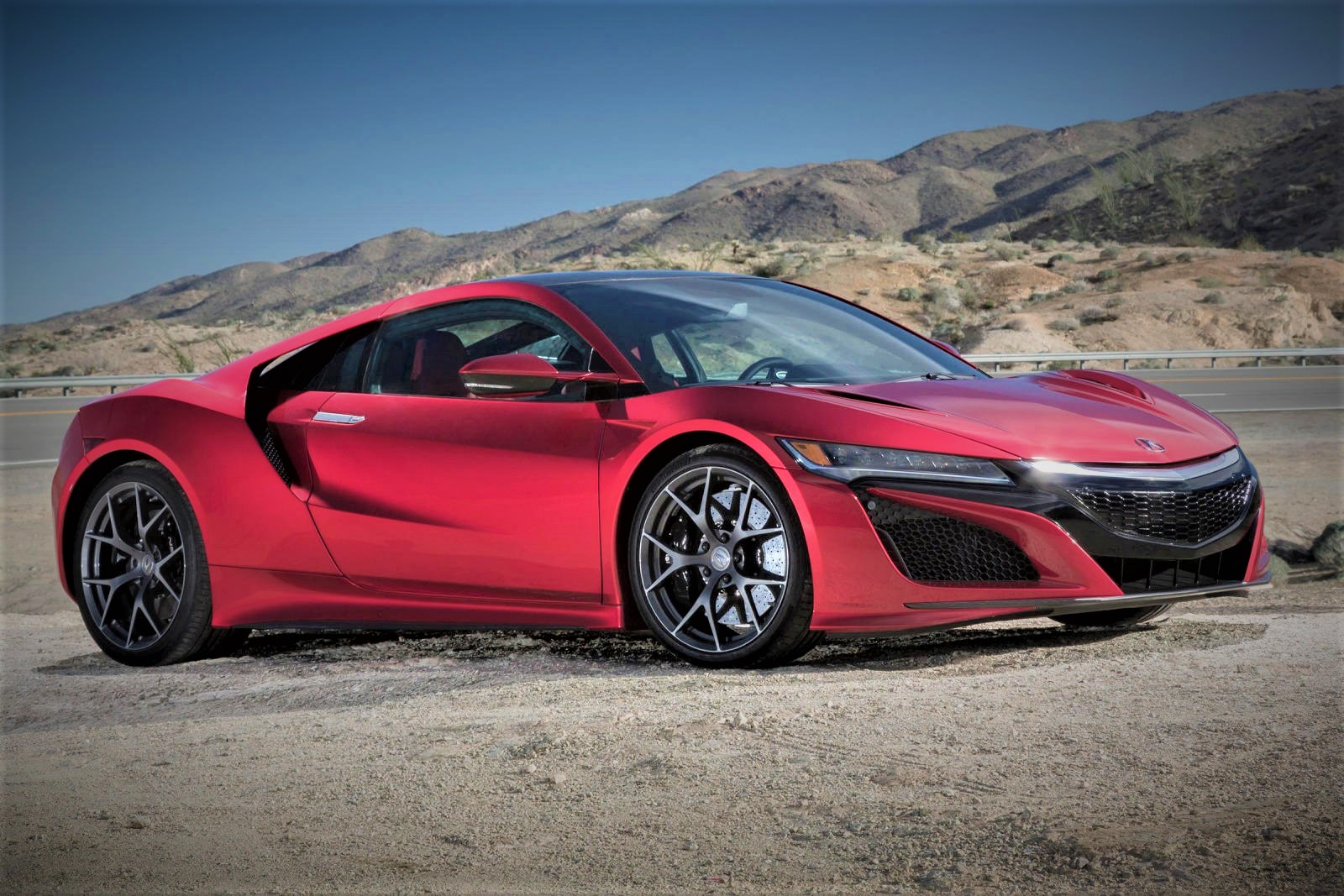 The Acura NSX Vs Lamborghini Uracan Drag Race Results are Obvious