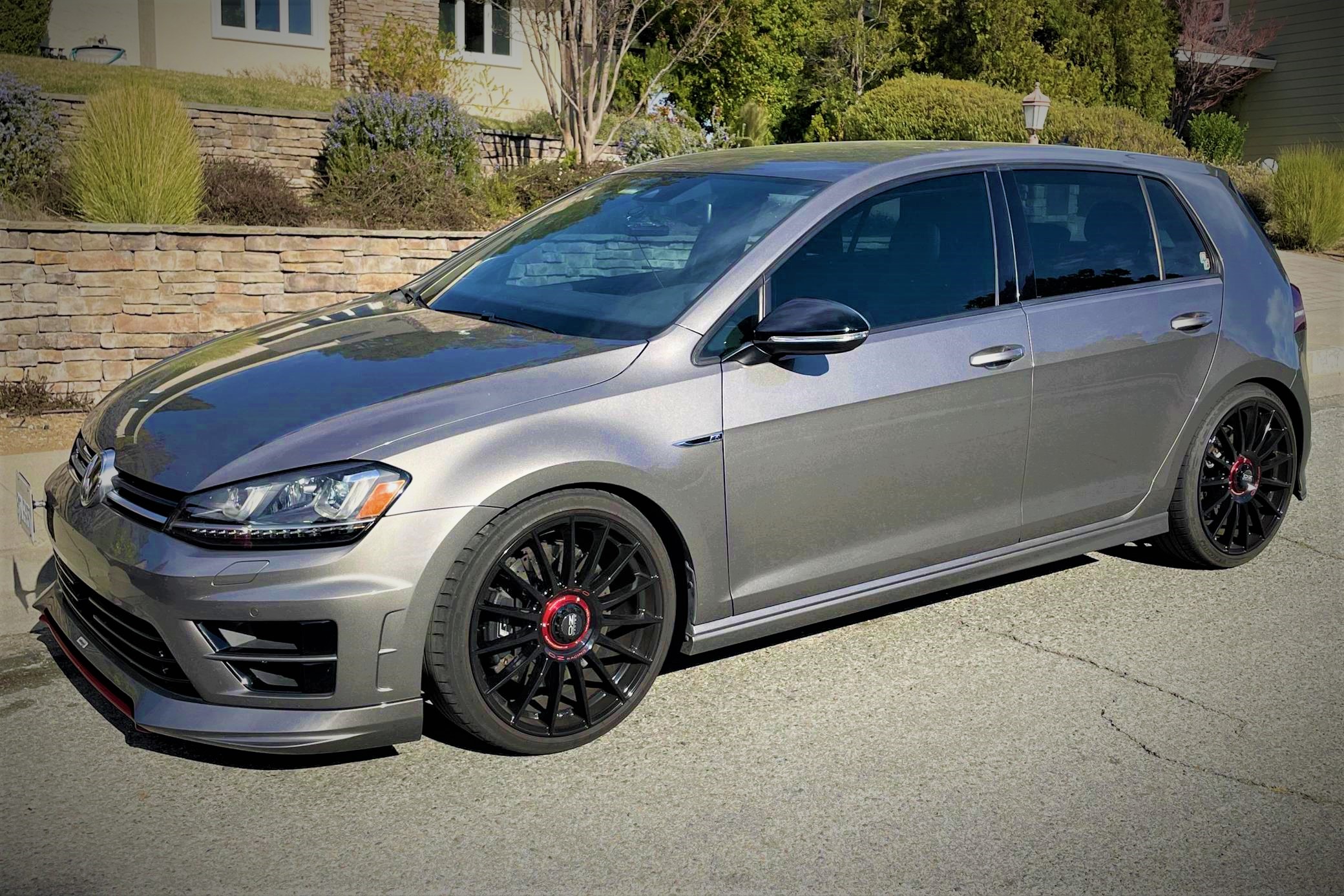 The New Owner Gets a Big Surprise From Wrecked VW Golf R