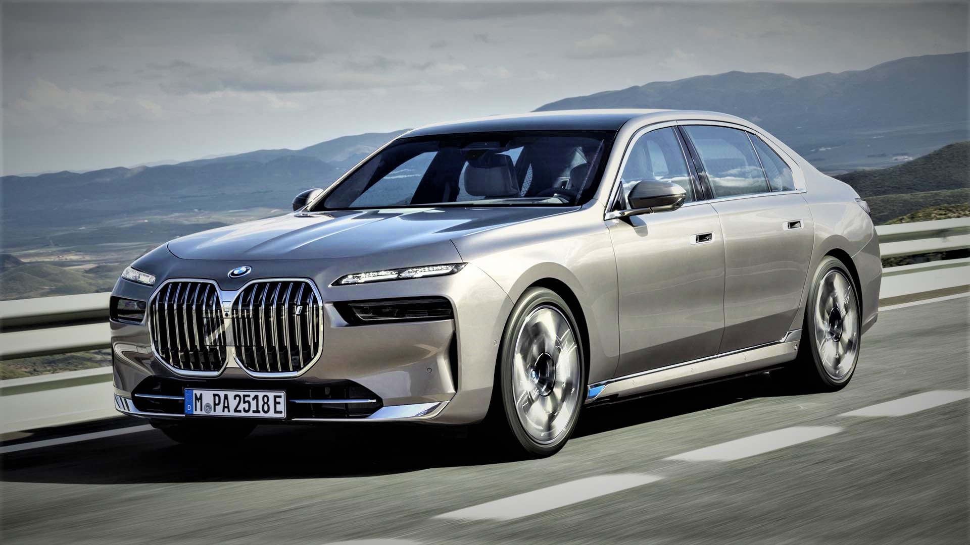 The Next BMW 7 Series Concept Will Be Unveiled in September: Report