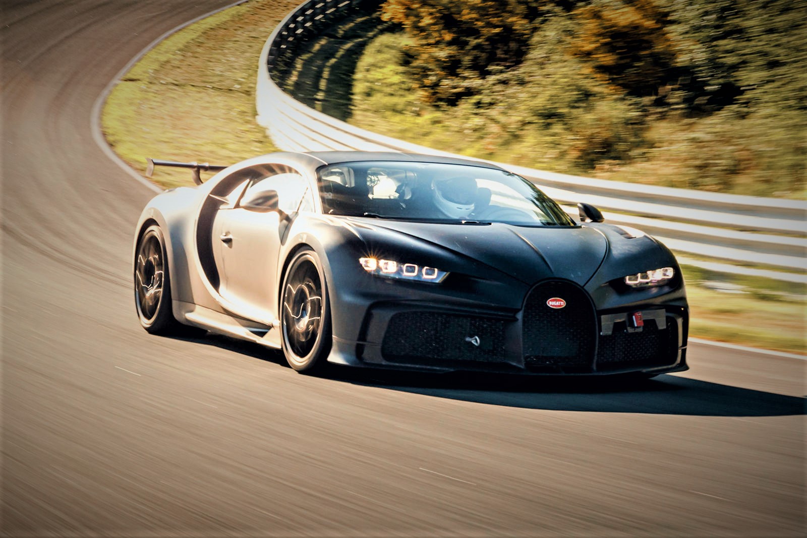 You can see the Bugatti Chiron Pur Sport in action on the race track