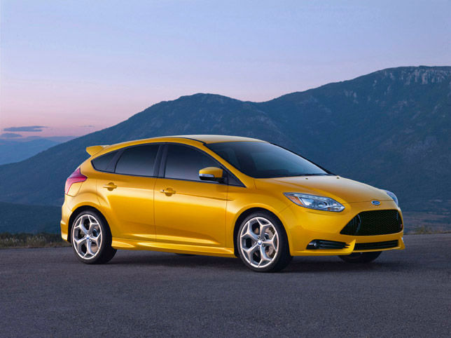 U.S.-spec 2012 Ford Focus ST unveiled