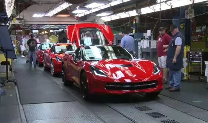 Chevrolet increases production of the 2014 Corvette