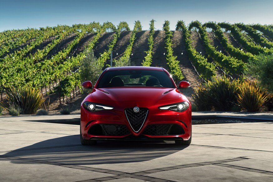 Alfa Romeo Giulia delays delay North American entry of the brand to 2013.