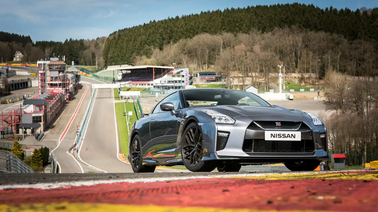 2017 Nissan GT-R will sportier styling and possibly a hybrid system. - Report