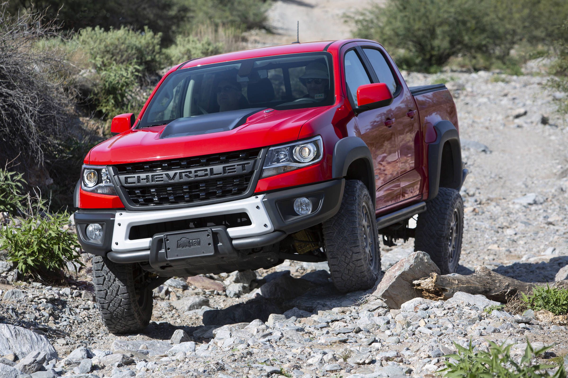 2019 Chevrolet Colorado ZR2 Bison spotted without its Snorkel