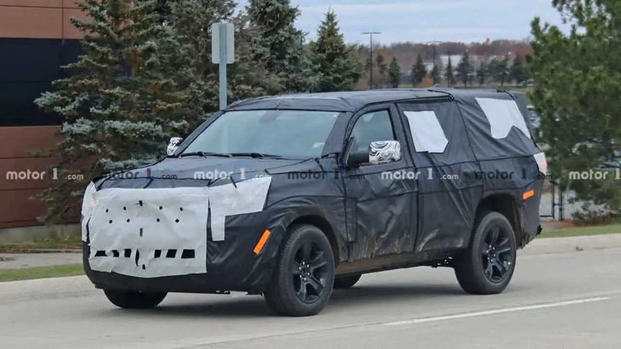 2021 Jeep Wagoneer First Time Spied