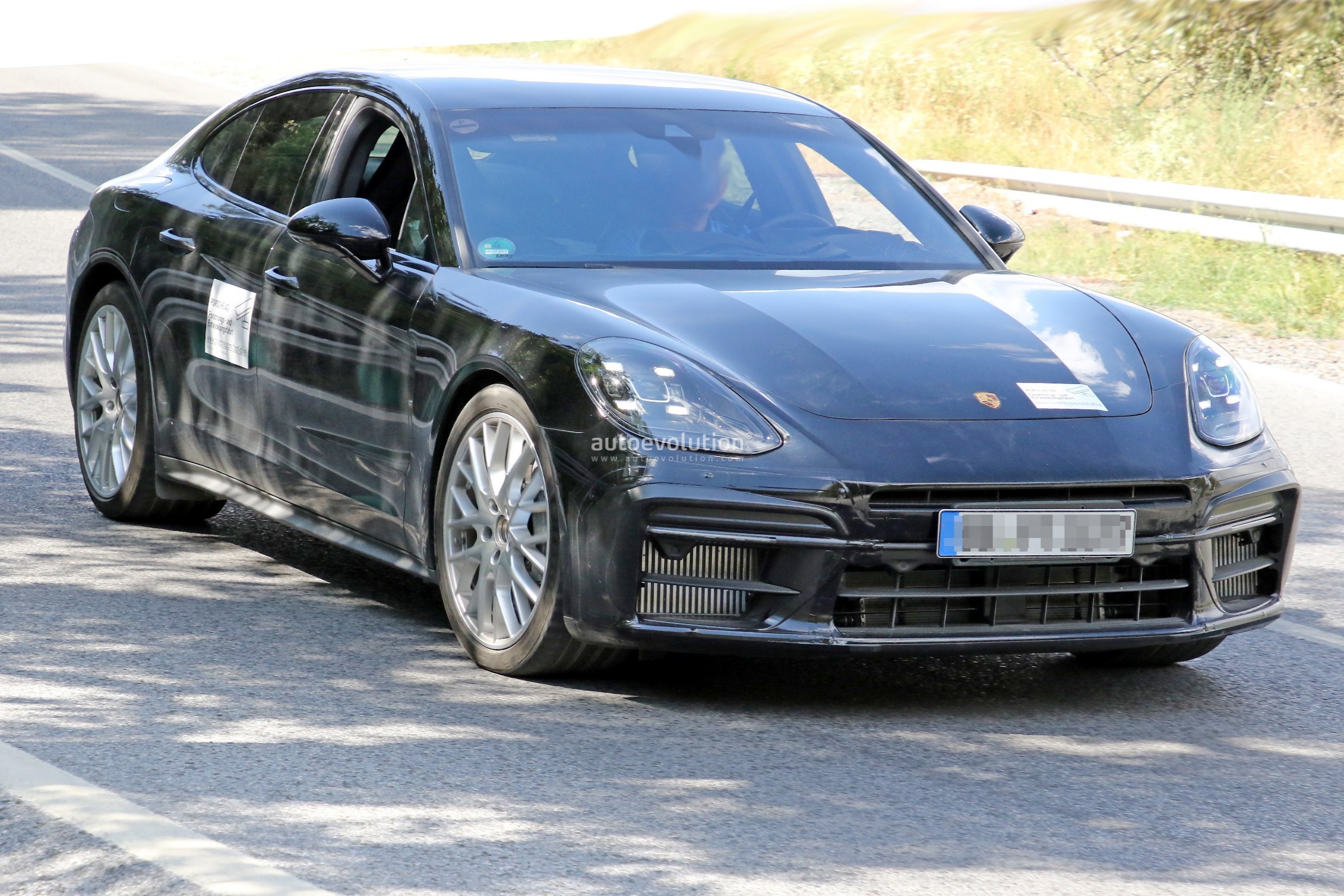 Porsche Panamera Spied, Possibly Preparing for Another Refresh